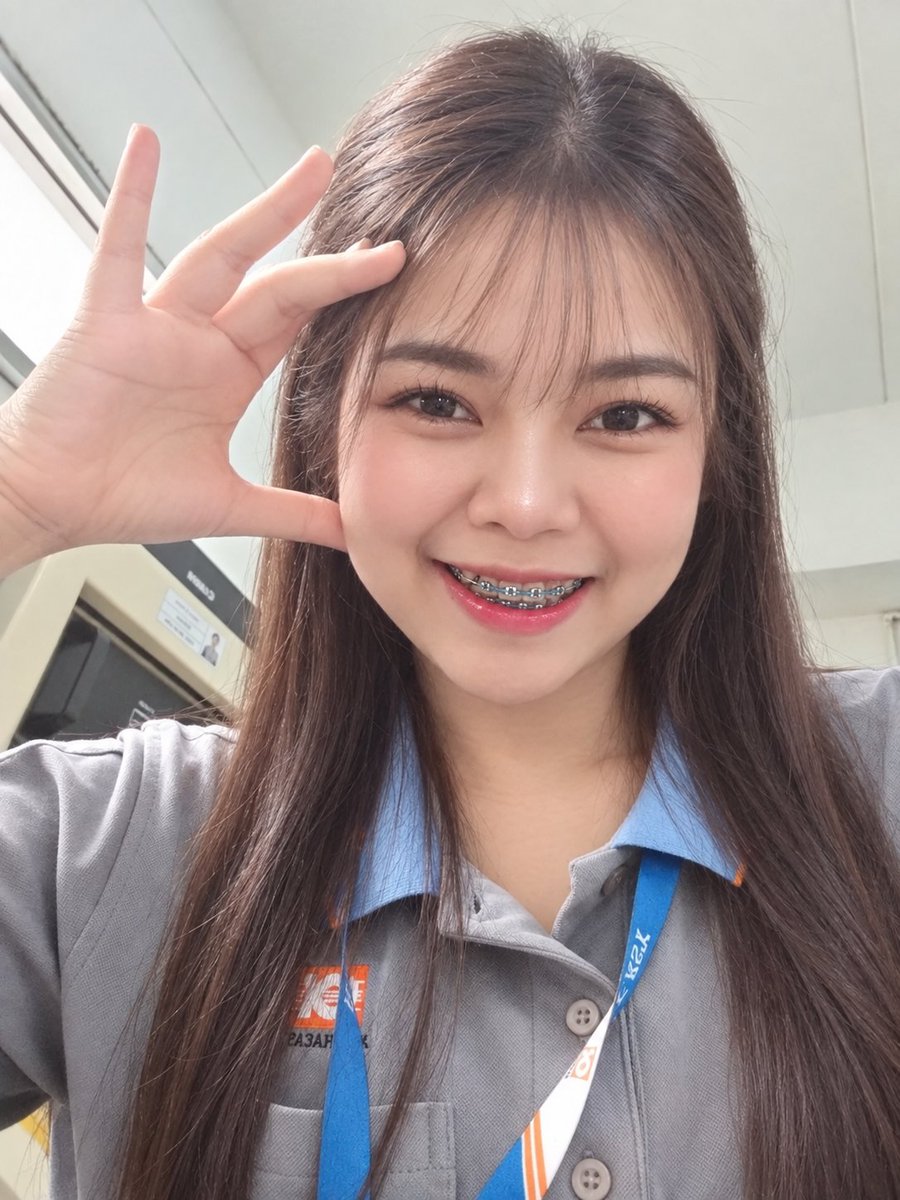 earnnie03's tweet photo. ทำแต่งานแทบไม่มีเวลาว่าง เหนื่อยสุดๆ
#ชลบุรี https://t.co/Ng85edG78U