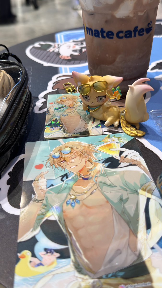 josephine_ice's tweet photo. Visited Animate cafe for #AventurineWaveflair collab with @aldreichd !🥰🥰 https://t.co/YoWU285ang