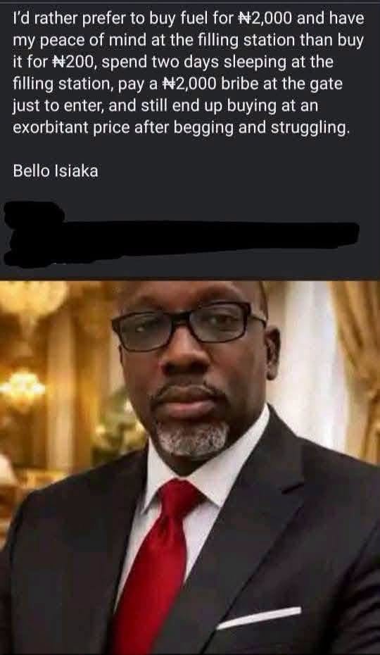 Ekwulu's tweet photo. This m0r0n is insisting that its better to buy fuel for N2,000.
Meanwhile he is going into people's DM to beg for crumbs. 👇👇 https://t.co/Zn2DLrhsep