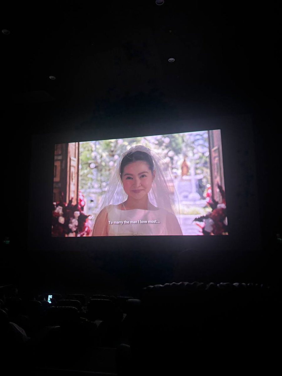 soshiujjang's tweet photo. Narinig ko na naman ‘yung iconic line ni @dealwithBARBIE na, “this pain is changing me”. One of my most fave lines ko talaga 'tooo! ❤️

Watched #SavingCherry again today, this time with my bestie! 👯‍♀️

Worth rewatching? F💋 YES!!! Iba talaga movie na 'to! WINNEEER!!!! 🍒🙌🏻 https://t.co/3UMw3jOuf2