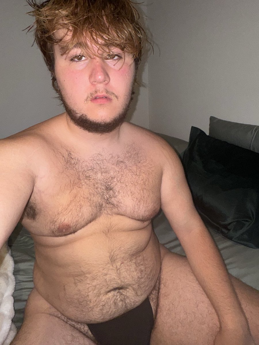 sincerelyaust1n's tweet photo. #tummytuesday ft. wet hair https://t.co/h85U253ajg