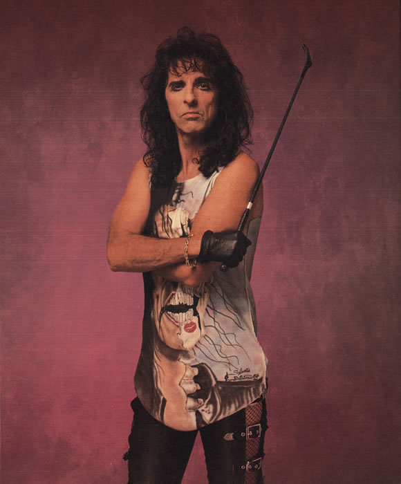 alicecooper's tweet photo. Welcome to the 80s... no AI needed. https://t.co/MqY03kQcpt