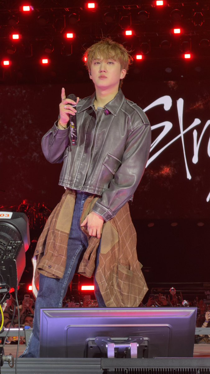 Desixworld's tweet photo. Changbin Straycity Argentina. 
No one could've prepared me for the beauty of this man. #stay #straykids https://t.co/hNuMMCbSb8