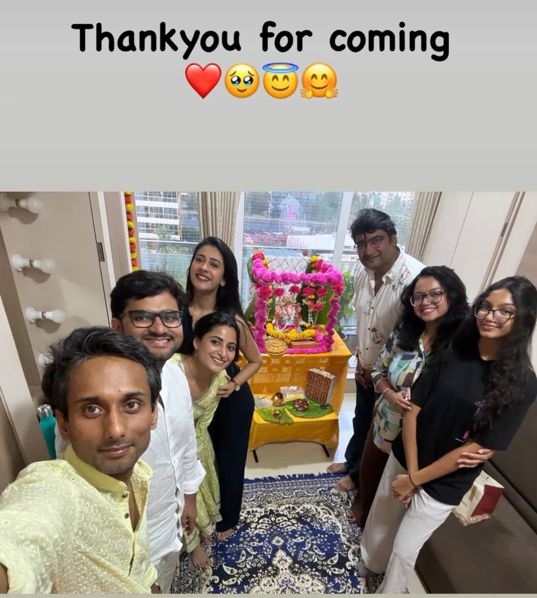 TeamHibaNawab's tweet photo. Hiba Nawab on Aishwarya's Instagram Story ❤️✨

#HibaNawab #AishwaryaSharma https://t.co/NUlLviGyXB