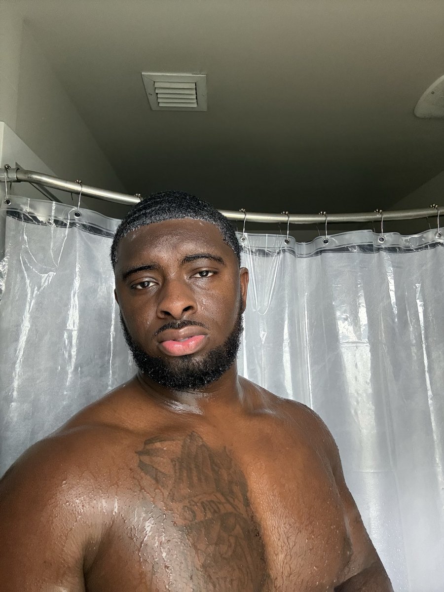 itstheModel's tweet photo. https://t.co/UWkCHS9caD