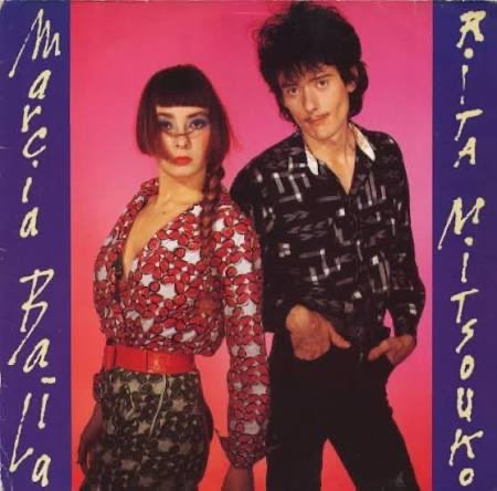 MotsSurannes's tweet photo. Les djeuns ne mesurent pas l’effet Kiss Cool produit par les Rita lorsqu’ils déboulent en 84 avec leur Marcia Baïla auquel on ne pigeait pas tout mais ça balançait bien alors on s’agitait sur le dance floor. https://t.co/US8gRCoF8Z