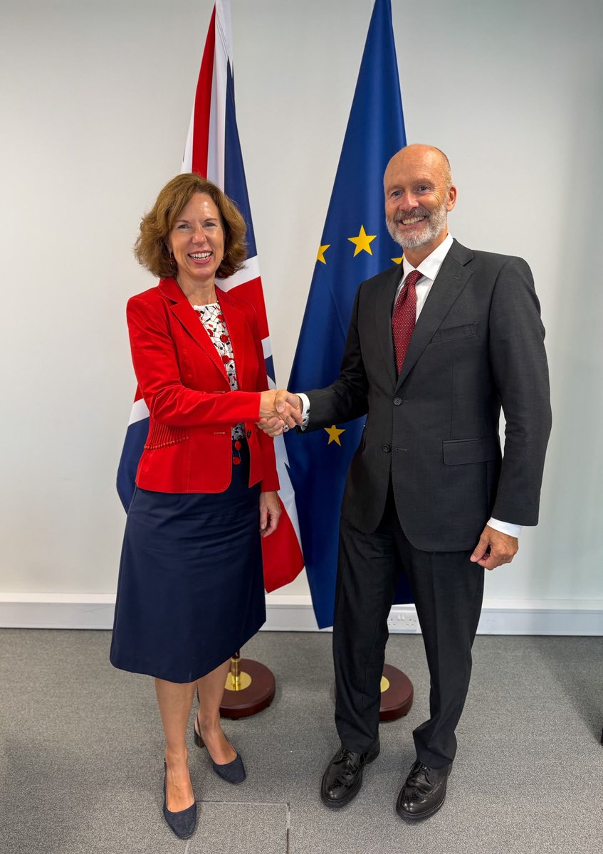 CWilson_FCDO's tweet photo. A busy day starting with a great intro meeting with Norwegian Ambassador to the EU, Anders H. Eide. We discussed shared priorities, including economic and security cooperation and the importance of close work on challenges ahead @AndersEideNOR @NorwayEU https://t.co/BhZsfuiOkM