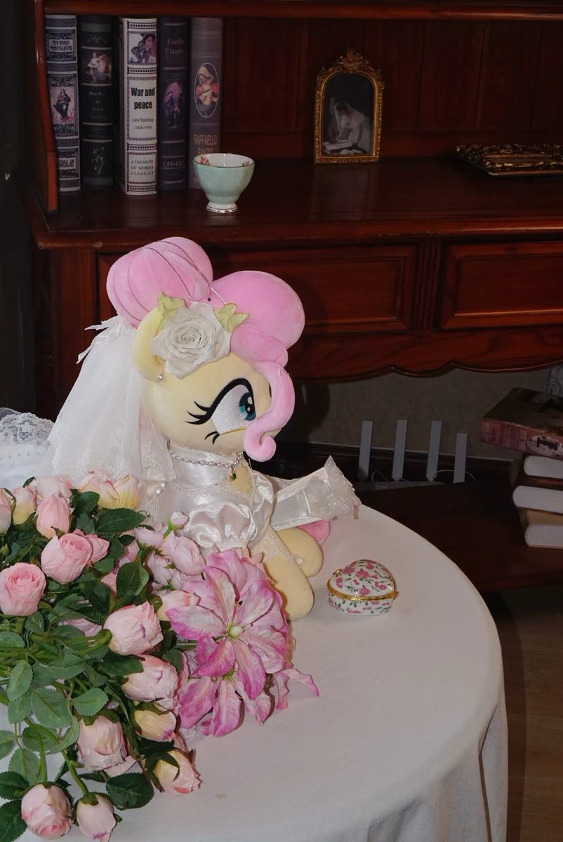 PFlankenstein's tweet photo. Silent auction for @WoodyB67221 ‘s Wedding Shy!

Starting bid $1000.

The minimum step is $50.

The auction ends 7 days (168 hours) after the post is published, The winning bidder must pay within 24 hours; https://t.co/4ffL0jFMEZ