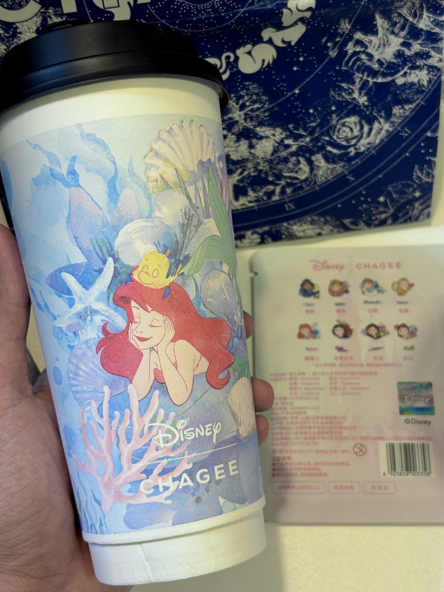iamnyx_sr's tweet photo. CHAGEE x Disney  🧜🏻‍♀️ 𓆝 ⋆｡𖦹°‧🫧。～

น่ารักมากกก เก็บกลับไทย 😚 https://t.co/H1BDGc9W7k