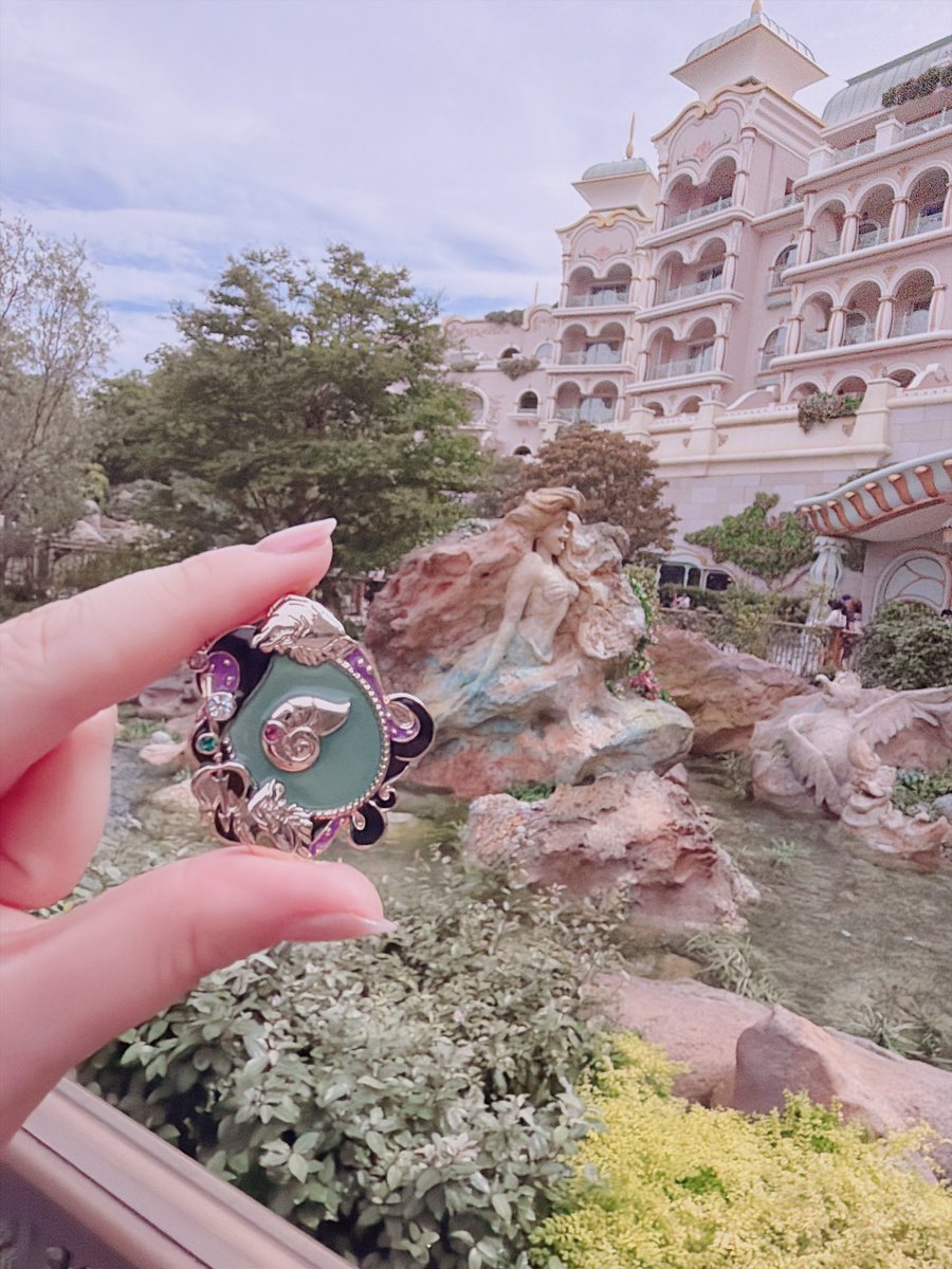 appurueden1114's tweet photo. ディズニーシー2日目🧡🧡🧡
今日からハロウィン🎃🎃🎃
ハロウィンのぬい服かわいかった〜！！
ヴィランズのピンズもステキ https://t.co/WDjuFjRzle