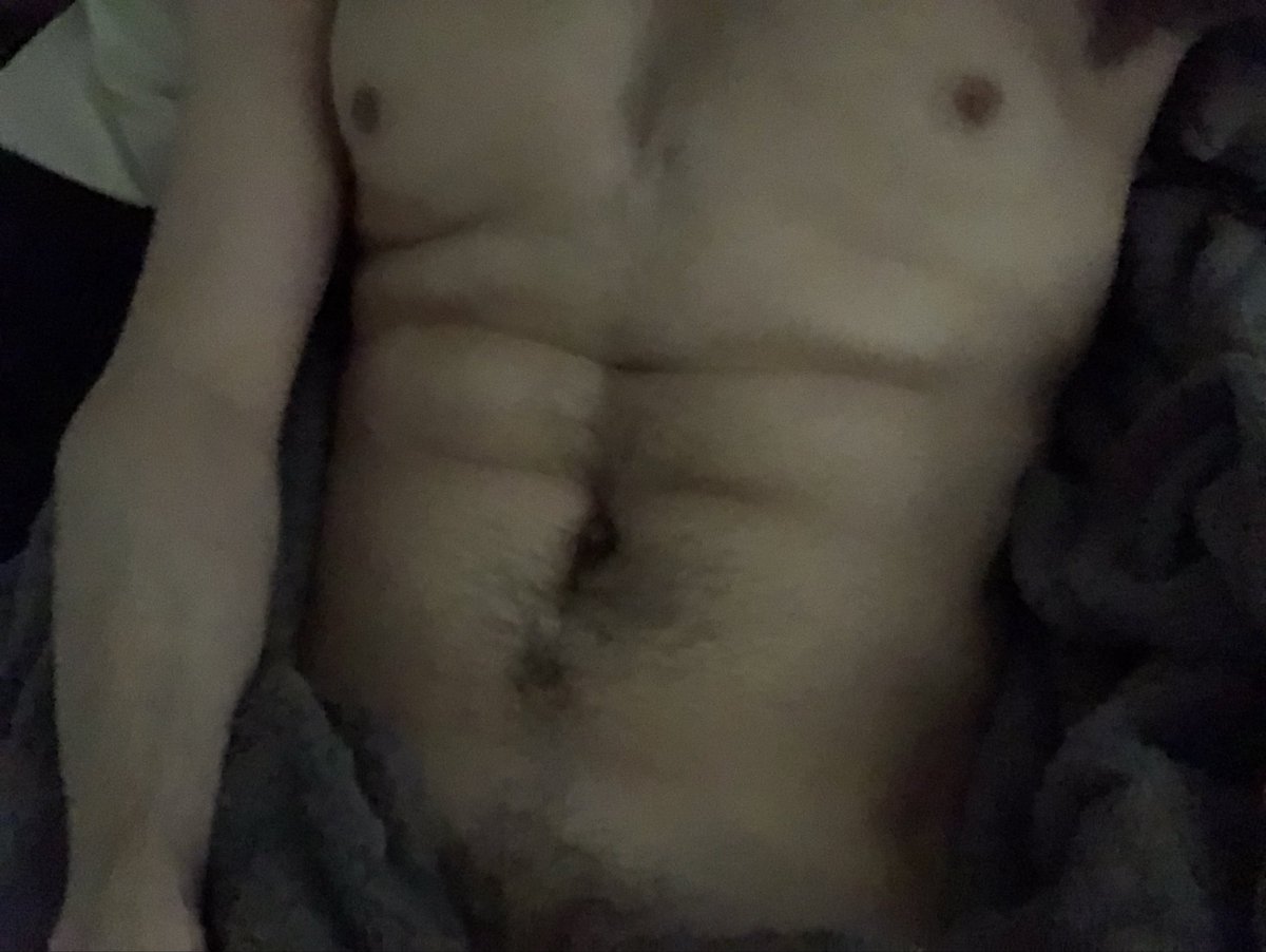 WWWdotshortaf's tweet photo. Come lay with me, it’s comfy I promise~

#nsfwtwtًً #nsfwtwt #nsfw #horny #dmsopen https://t.co/tPPyApR9ZT