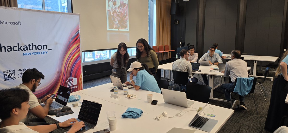 MSFTGarage's tweet photo. Hackers innovating together at The Garage New York City π§βπ»
#MicrosoftHackathon #MicrosoftLife #Hackathon2026 https://t.co/gwzgUxWGZ1