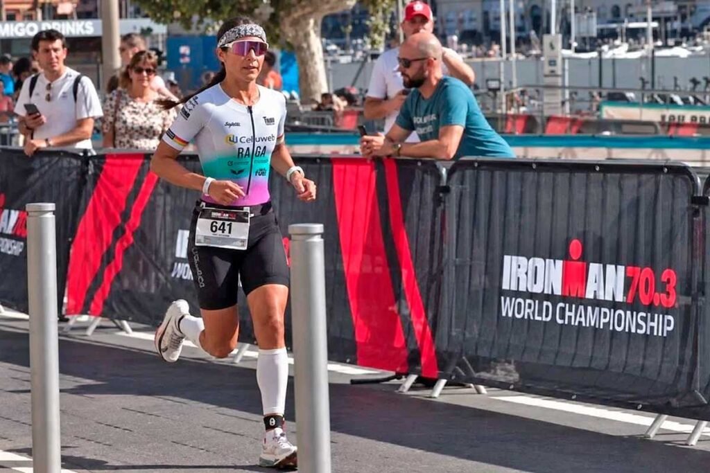 Running_Col's tweet photo. La colombiana Lina Raga se ubicó segunda en el rango de edad de 35-39 del Mundial Ironman 70.3, en Francia.

https://t.co/adEaRR2cGl https://t.co/wZXpVOC5iZ