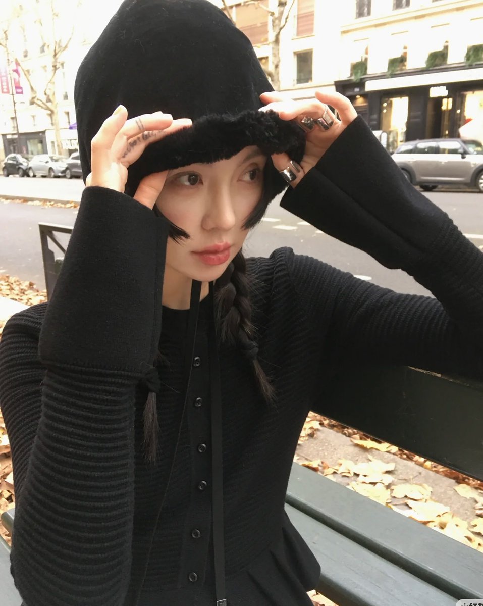 demarchyy's tweet photo. 心の中にぽっかりと穴が空いたような、不思議な静けさ。今日も一日お疲れ様！ 🚀👇
hjTrK https://t.co/6VGxbhx4VX