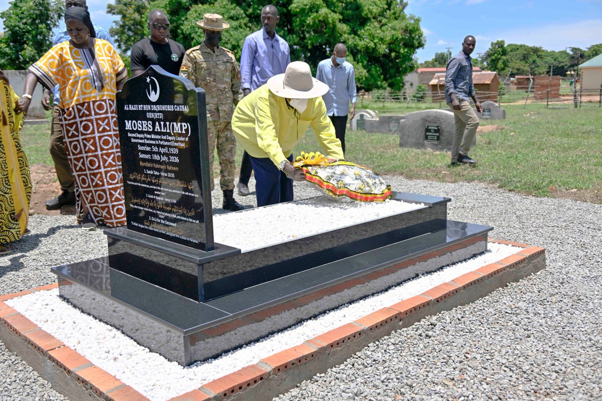 KagutaMuseveni's tweet photo. I spent the day in Adjumani, where I first paid my respects to our brother, the late Gen. Moses Ali, at his grave. I paid tribute to him as a wise man and patriot who understood that Uganda’s politics must be about prosperity, not tribe and religion. I also called on our people to remain united.