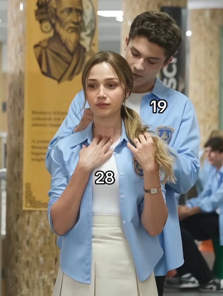 zheanss's tweet photo. bu olay bir tek bana mı korkunç geliyo aq tam tersi olsa şimdi herkes ayağa kalkmıştı niye bunlara bişey demiyosunuz fotoğraflara bakınca fena midem bulandı bu ikiliden https://t.co/3teE0XGH0f