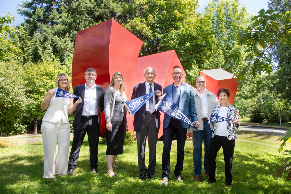 SPSCC's tweet photo. SPSCC and @WWU have launched a new direct admissions partnership designed to make transferring from community college to a four-year university easier, more transparent, and more supportive for students.
Read more: https://t.co/WjrzhhcyLf
#spscc #wwu https://t.co/8VDmp7Q8kx