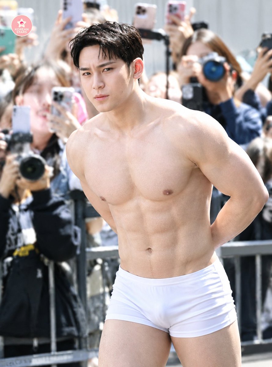 korstarlympic_'s tweet photo. Looking for more SUPER HOT EXTRA fakes &amp; videos?
Check my bio!

#Mingyu #MINGYU #민규 #SEVENTEEN #SVT #CARAT https://t.co/Y8UKzF1Ixj