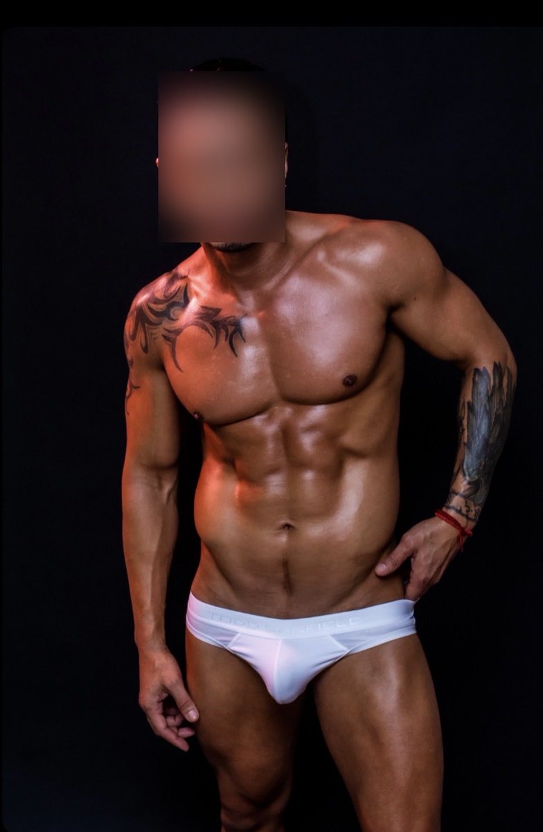 SecretAtlasPage's tweet photo. Keep looking.

#GayMen #GayX https://t.co/uxfRoc4CqX