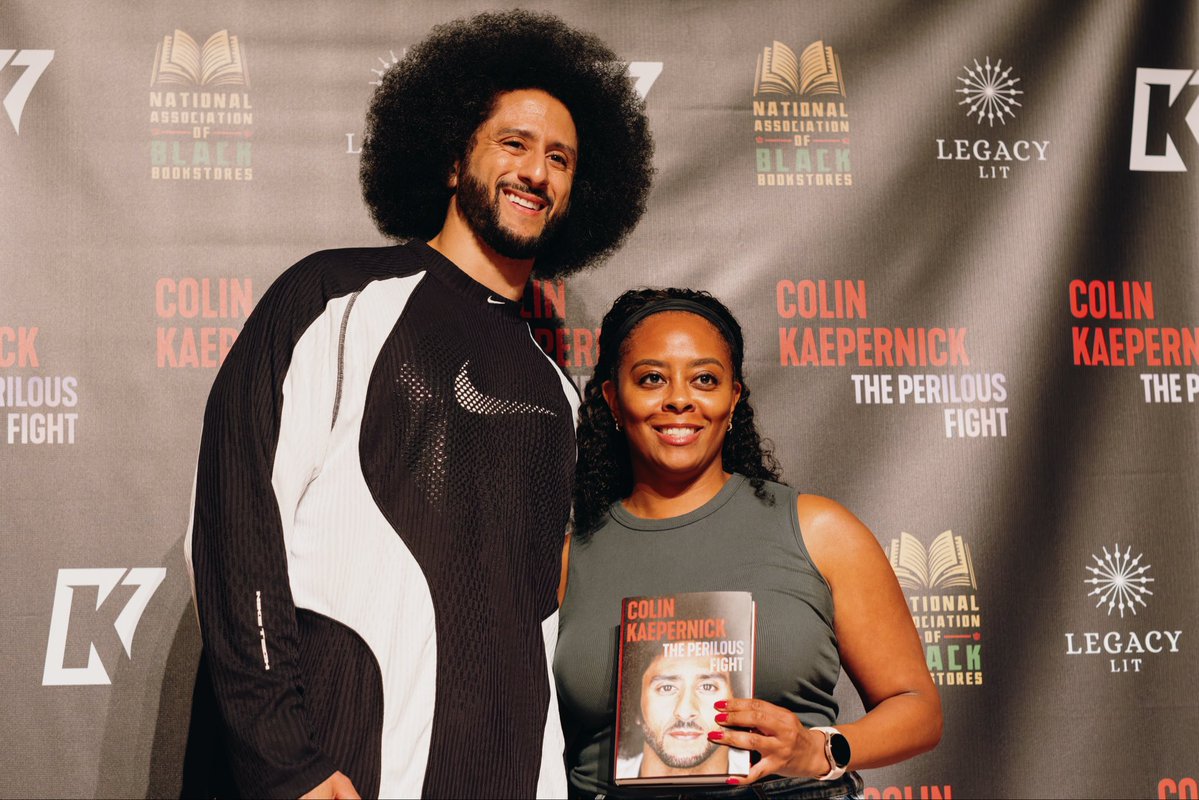 Kaepernick7's tweet photo. Detroit, every time I visit, you show me so much love. Thank you for always welcoming me.

Thank you to the Black Footwear Forum for inviting me into your space to talk about my memoir.

@jemelehill, you are impeccable, your research, your questions, and the conversation. Always a pleasure. 

Thank you!

My memoir THE PERILOUS FIGHT, is in stores NOW.

📸 Nari Garner