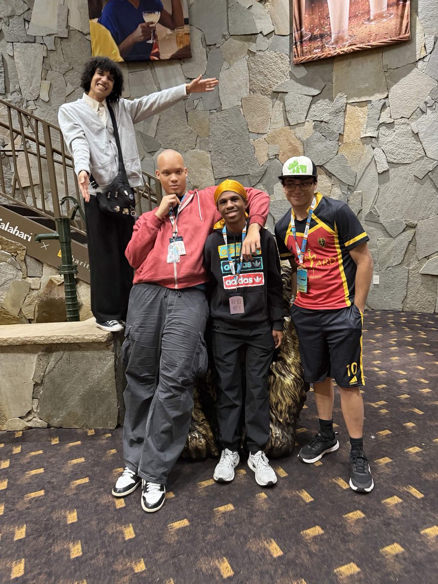 Gaia_spl's tweet photo. Gaia returned from riptide, we placed 17/126! We had an amazing time meeting everyone and seeing healbook
Riptide was Gaias final tourney as an official team. Mimi, Devade and Sencon attended. But Luckyo and Onion were in our spirit
Keep an eye for our FAs. We love you Sprouts 💜 https://t.co/zD8N8GoxWU