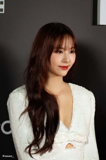 keptforhana's tweet photo. ⌜ 화이트 드레스가 너무 잘 어울려 ⌟
                   15.11.2024

#HANA #하나
#FIFTYFIFTY #피프티피프티 https://t.co/gI7Jbbx9eS