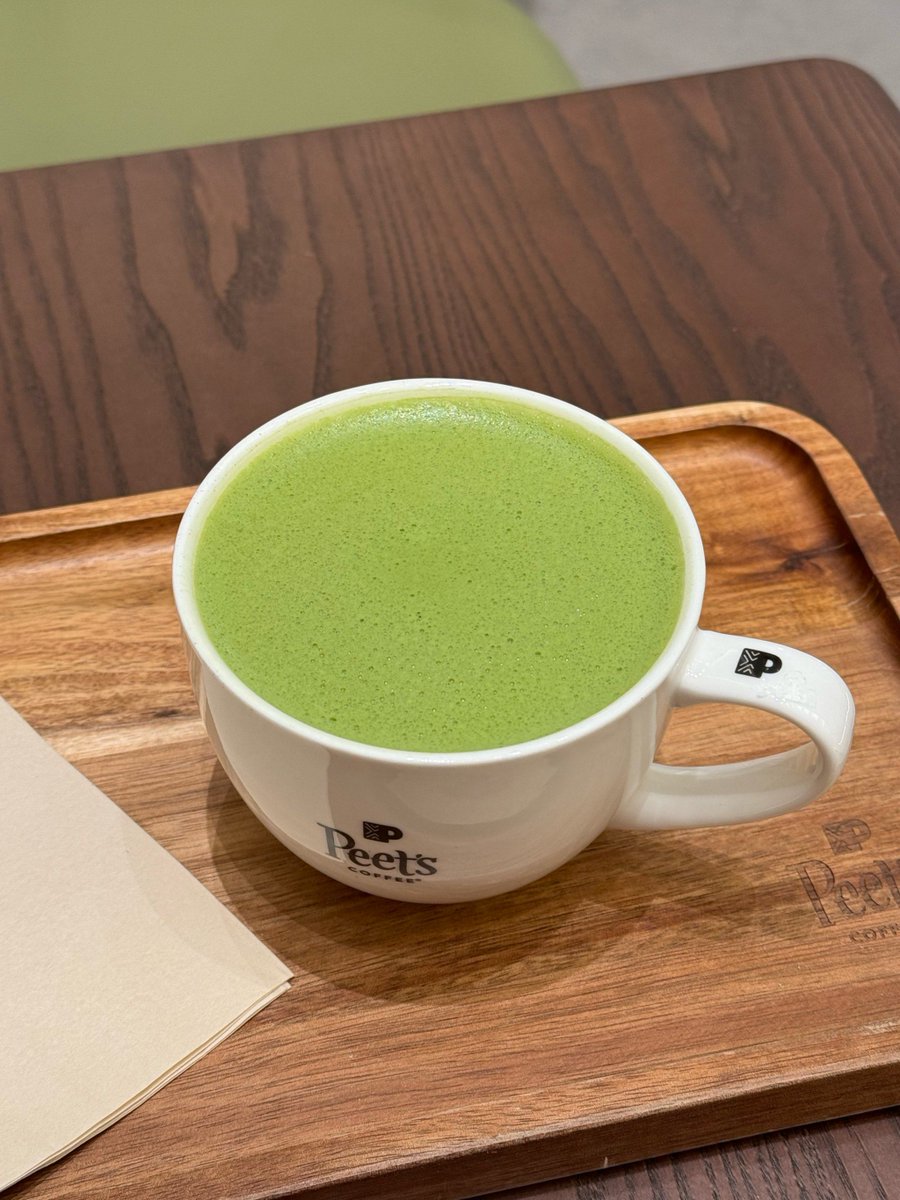 cerea844468's tweet photo. [Whip up a creamy iced matcha latte in 2 mins! Whisk matcha powder, hot water, add ice + frothy oat milk. Perfect pick-me-up for busy mornings! ]， https://t.co/Rsjs1xSdq0