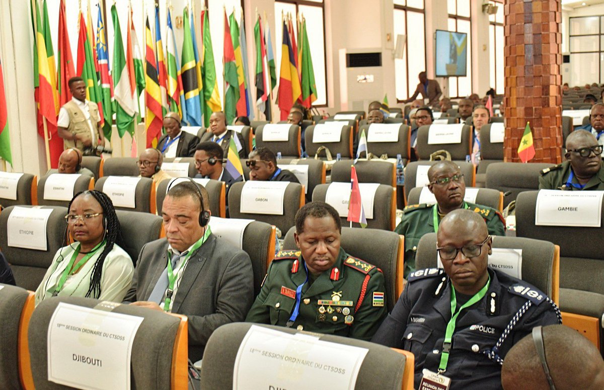 LeRenouveauBdi's tweet photo. La 18e Session ordinaire du Comité technique spécialisé sur la défense, la sûreté(#CTSDSS) & la sécurité de l'@_AfricanUnion, organisée du 15 au 18 septembre à #Bujumbura, a solennellement été ouverte par le bureau de la @fdnbbi. 43 pays africains ont participé à cet événement. https://t.co/RV0chBidmz