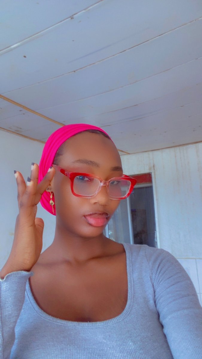 slimisha22's tweet photo. Omo Yoruba 🙃😍😌
Am from Osun state and you? https://t.co/JSIkyiL0cl