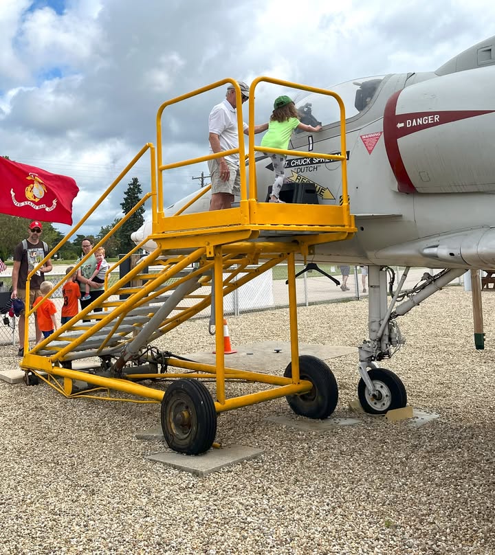 FlyCIRA's tweet photo. Looking for weekend plans? ✈️ 

Head to the Prairie Aviation Museum this Saturday, September 19, for the last Open Cockpit Day of the year!

🕙 10 am – 3 pm

Learn more: https://t.co/Y9nbTsMMBn https://t.co/UbQNyqDiF2