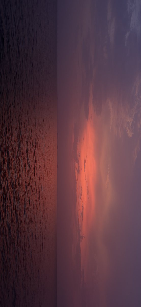 ultramarineil's tweet photo. ألوان الغروب 🌅 https://t.co/rQzKaPsiDi