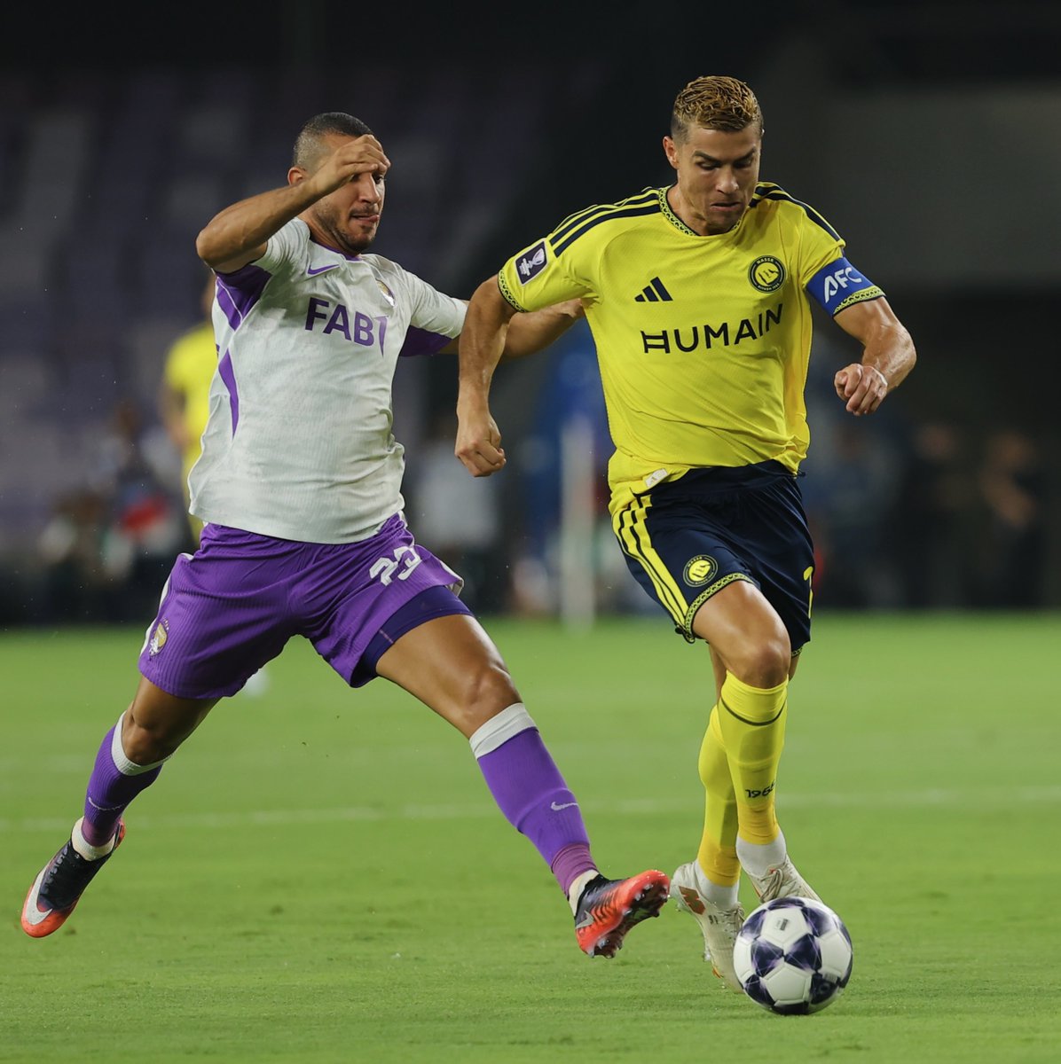 AlNassrFC's tweet photo. ⏱️'12
🟡 0 - 0 ⚪️
#النصر_العين https://t.co/0DcWv8deU3