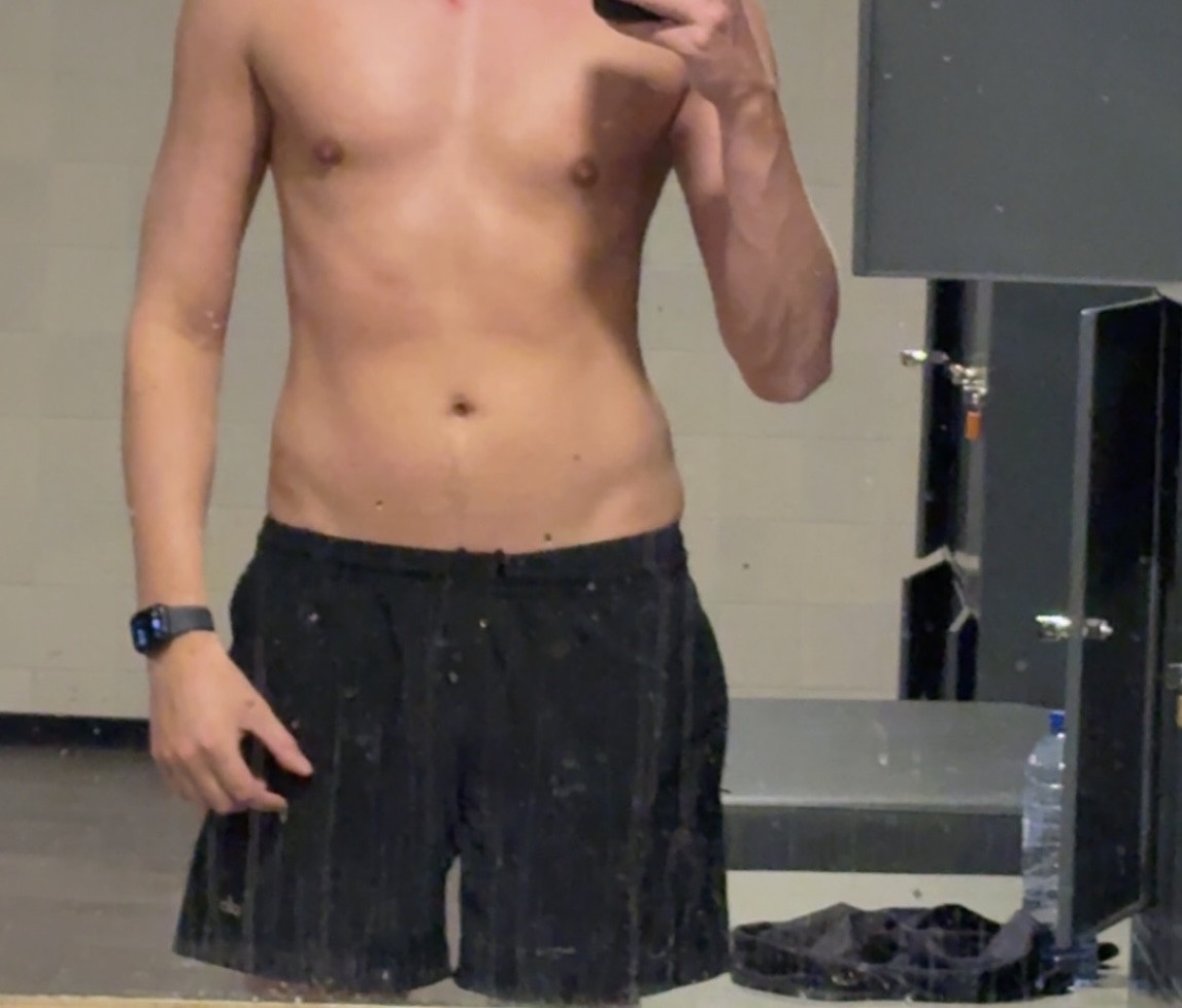 bronxwhiteboy's tweet photo. Guysss, OF is live now; Sub for your thirst traps and see me getting pounded like never before. Also doing requests.

https://t.co/ESFJoTAfh1 https://t.co/j2LSDKAW99