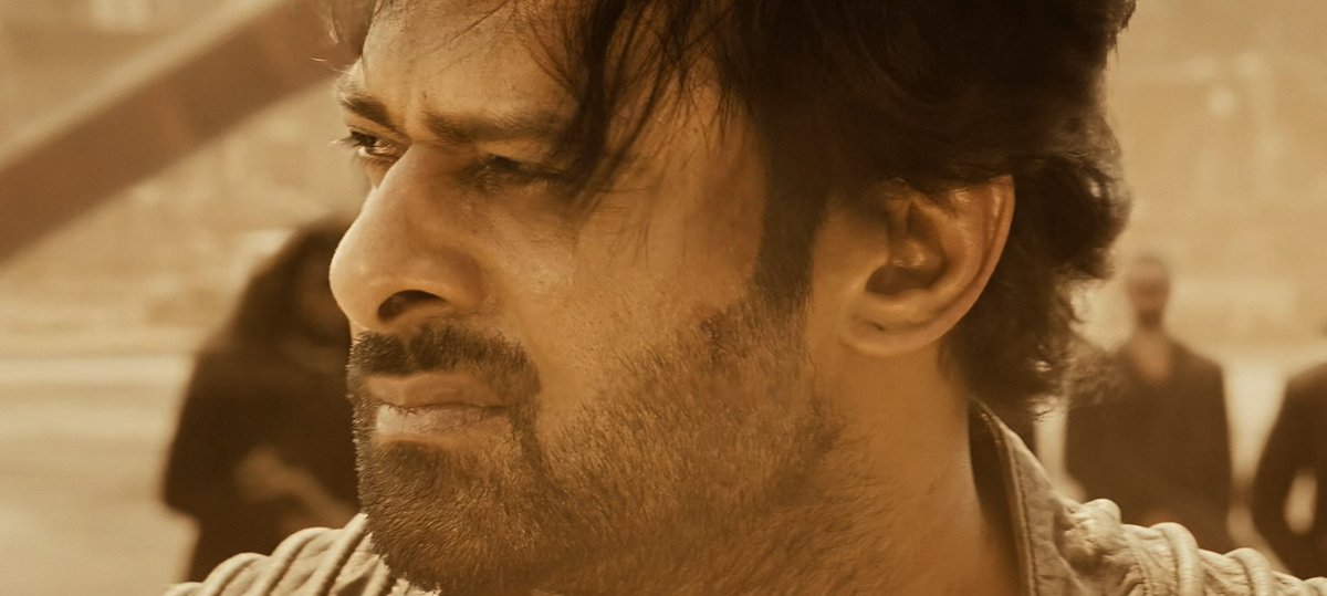 TheVenuPrabhas's tweet photo. Asalu Saaho lo close ups next level untai 🥵 https://t.co/E88dd3YCHU