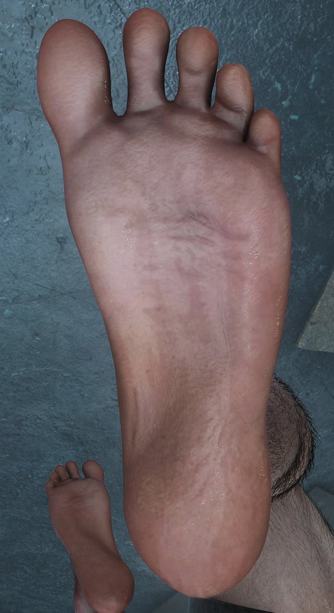 NebsGoodTakes's tweet photo. wolverine’s 4k feet textures on ps5 pro https://t.co/tqk4eoAz8X