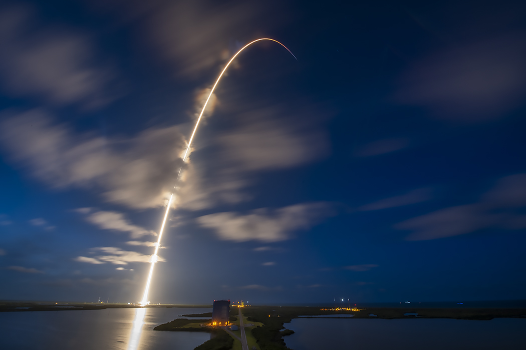LaunchPhoto tweet picture