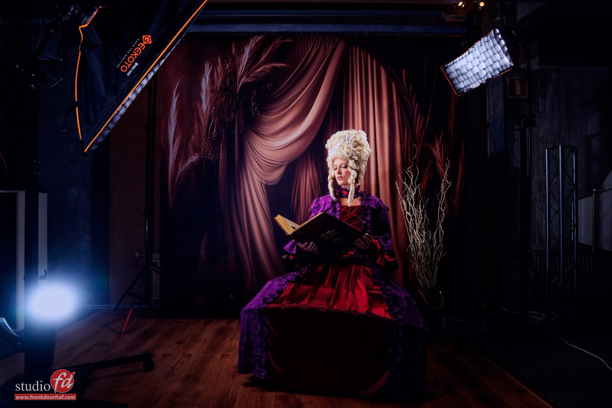 frankdoorhof's tweet photo. Saturday Sept 19 it's time for our open house.
Want to test our products and follow a free workshop?
Register via https://t.co/28RHBGGlB3
And see how we create images like this.
#iqwire #clickbackdrops #geekoto #AQCOLOR #alphapro #rogue #borisfx #modelphotography #workshops https://t.co/uQ2hkDVv4r