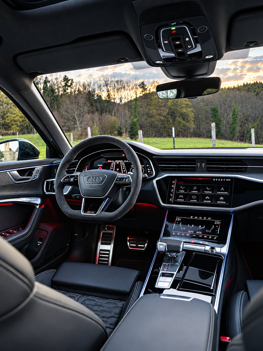 TorqueSociety's tweet photo. Audi RS6 Avant Performance (C8) 🇩🇪 V8 4.0L biturbo, 630 CV y 850 Nm, quattro y 0–100 km/h en 3,4 s. Espacio de familiar con prestaciones capaces de incomodar a muchos deportivos.

#Audi #RS6 #RS6Avant #TorqueSociety #Bogotá #Medellín #Barranquilla #Ibagué https://t.co/ONc8IVEdXP