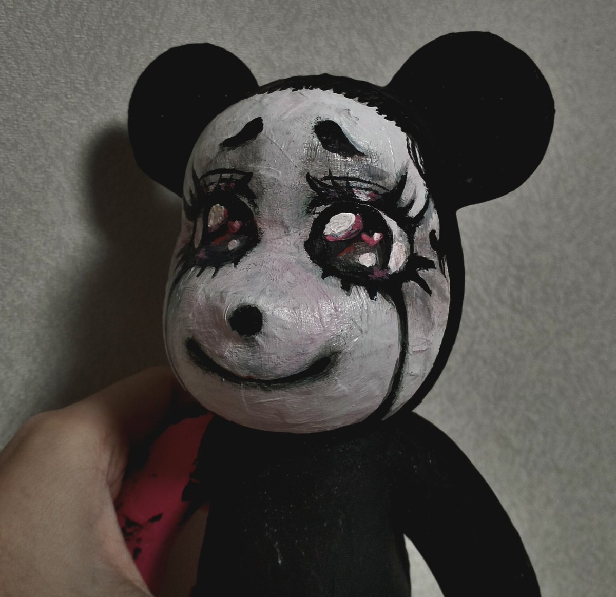 AleksaRG6's tweet photo. Making little Tiketa doll

Just finished #endacopia 
The game is so peak!!!
So I'm making a little pierrot for my desk as a little piece of that world ♥️

#doll #custom https://t.co/0g1sj1TWgE