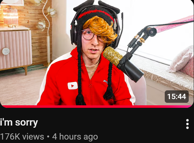 LuigiStreams's tweet photo. KreekCraft using the Leah Ashe background for his apology video.. 😭✌️ https://t.co/yQAfhupGpb