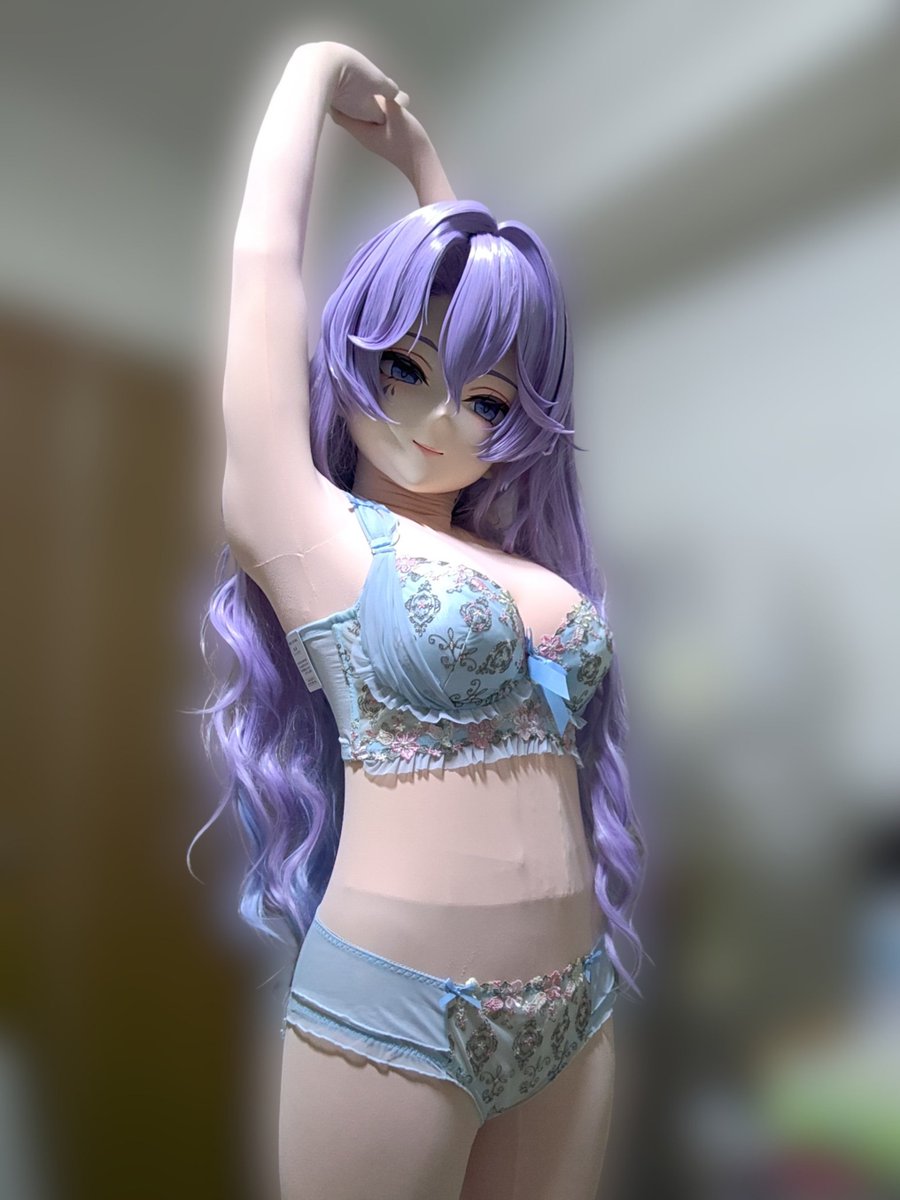 Sena_Fav's tweet photo. Put my arms above my head? Like this? That's oddly specific...
Alright then, I'll humour you, just for this moment~

#kigurumiㅤㅤ #着ぐるみ https://t.co/JMjXtwYBzf