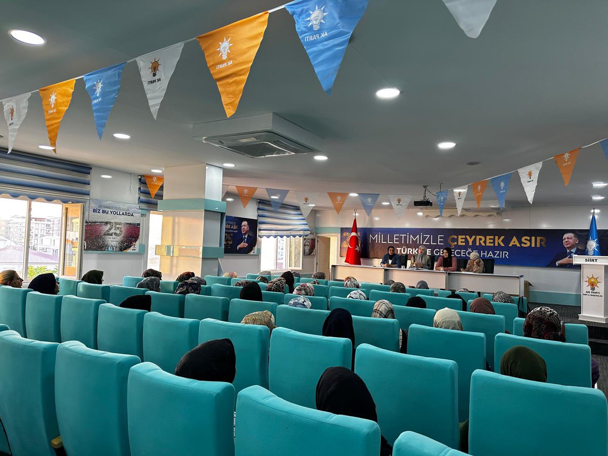 akkadin_siirt's tweet photo. Teşkilat çalışmalarımızı ve gündemimizi değerlendirdiğimiz haftalık olağan yönetim kurulu toplantımızı gerçekleştirdik.

Alınan kararların hayırlara vesile olmasını diliyor, çalışmalarımıza kararlılıkla devam ediyoruz. 🇹🇷
#AKParti #Siirt #TürkiyeYüzyılı https://t.co/IiE9GhNbGW