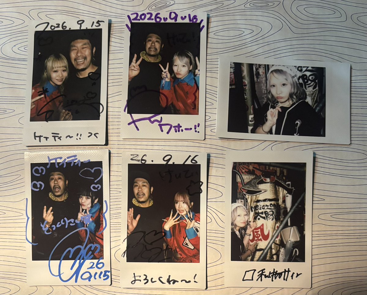 kttalco's tweet photo. 今回もメンバー全員と。
いつも素敵な対応ありがとうございます。
いつか雰囲気似ている方と会ってみたいwww

ランチェキは
#小蘭るう さん2枚
私物サイン当たったのですが、何も用意していなくて…物販で確認したら次回でもOKとの事。
次回よろしくお願いします！
#しゃおらんミテるう
#lonlium https://t.co/gQjMKOLVdI