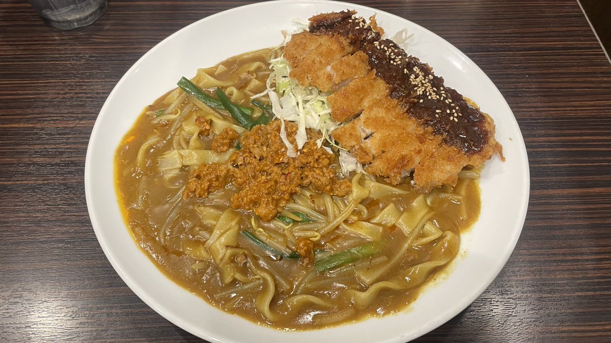 oinagoya's tweet photo. CoCo壱番屋 錦通東桜店限定 台湾カレーきしめんを食べに、名古屋においでよ。
カレーきしめんに台湾ミンチが乗った、刺激的なオリジナルメニューだよ。

味噌カツトッピングもできる店舗で、ここだけの名古屋名物を楽しんでね～！ https://t.co/v2pO2ZBNQK