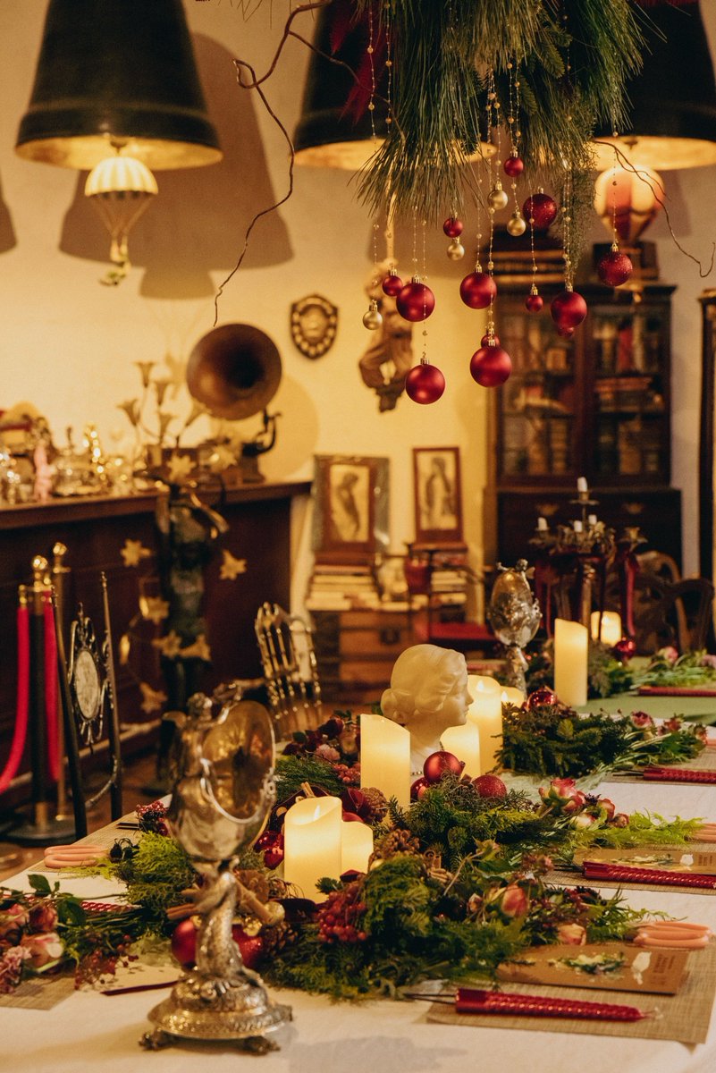 bambw141282's tweet photo. Tone the lights, bake the cookies, and let the cozy vibes carry you through this wonderful holiday season! https://t.co/11MNhxTWj7