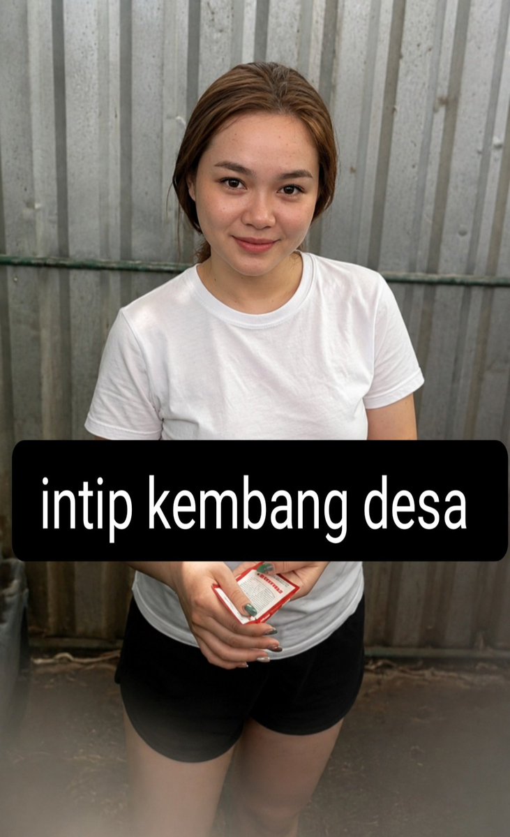 AstiZzzty's tweet photo. Vyeveckzznya kembang desa bersih sekali
https://t.co/WdmeHMv762 https://t.co/pVo7N0WPYd
