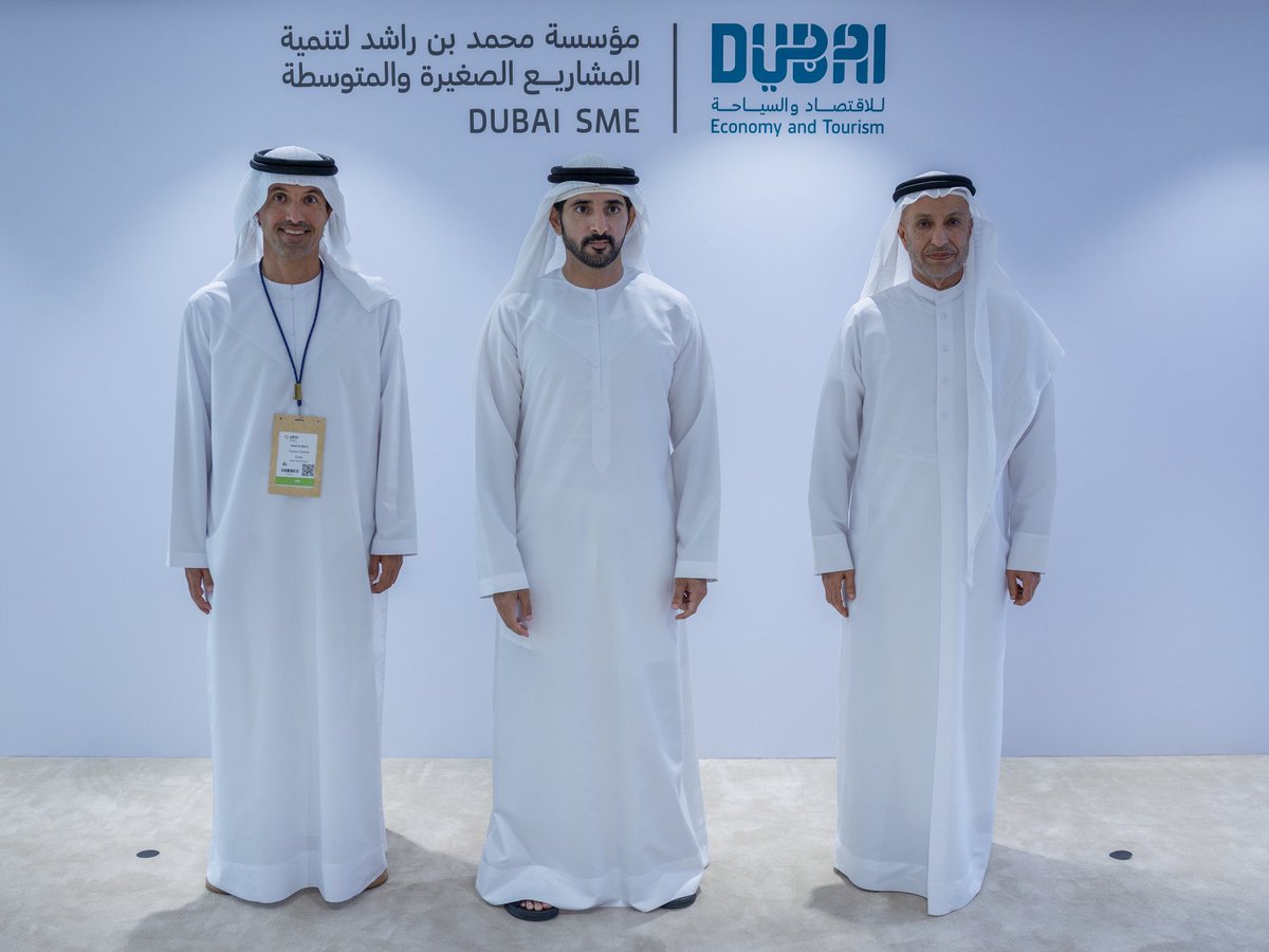 groupfazza's tweet photo. حمدان بن محمد يكرّم الجهات الحكومية وشبه الحكومية والخاصة الأكثر دعماً لبرنامج المورّد الإماراتي، الذي تديره مؤسسة محمد بن راشد لتنمية المشاريع الصغيرة والمتوسطة، إحدى مؤسسات دائرة الاقتصاد والسياحة بدبي. وجاء المُكرّمون ضمن أبرز الجهات المساهمة في توفير فرص المشتريات من خلال البرنامج، ما أسهم في حصول المورّدين الإماراتيين على عقود تجاوزت قيمتها1.78  مليار درهم خلال عام 2025.

Hamdan bin Mohammed recognises the government, semi-government and private sector entities that provided the greatest support to the Emirati Supplier Programme, managed by the Mohammed Bin Rashid Establishment for Small and Medium Enterprises Development (Dubai SME), part of the Dubai Department of Economy and Tourism (DET). The recognised entities were among the highest contributors to procurement opportunities through the programme, enabling Emirati suppliers to secure contracts worth more than AED1.78 billion in 2025.