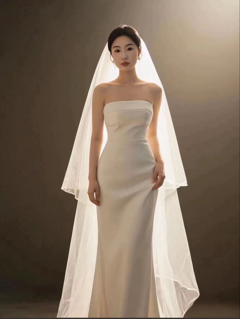 0000cmn's tweet photo. 看着朋友女友的婚纱照
没忍住打飞机射了 https://t.co/IVYK8jl8UL
