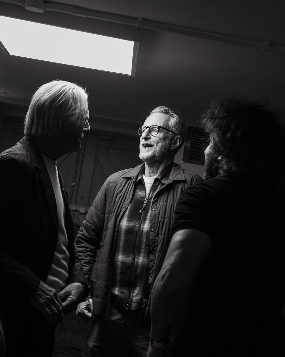 paulwellerHQ's tweet photo. Sumud, Liverpool. A special night, raising over £40,000 for @AmosTrust's Gaza Appeal 🇵🇸

Featuring Declan O'Rourke, Amelia Coburn, Billy Bragg, and more fantastic artists across the evening.

📸  Mark Kensett &amp; Robin Clewley (@Markkensett &amp; @robinscamera) https://t.co/Htd71BRTla