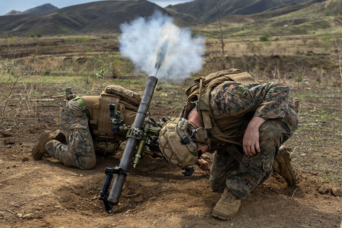 The24MEU's tweet photo. Send it 🤘🏼
@USMC Marines with #v32, #lcf24, conduct a live-fire mortar range.
U.S. military forces are deployed to @Southcom area of responsibility in support of #jtfwhem, @DeptofWar-directed operations to protect the homeland through continuous presence. https://t.co/Uk82HGpIAJ